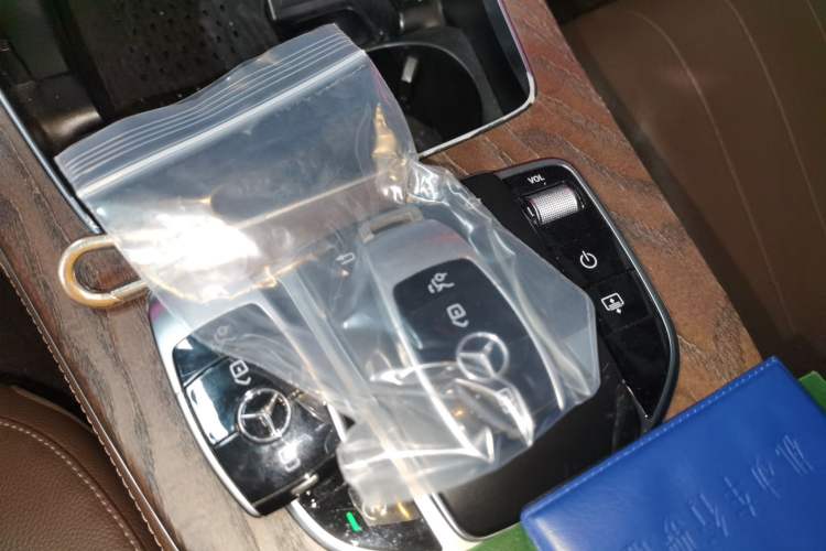 Used Mercedes-Benz E-Class 2019 Restyled E 300 L Luxury Edition
