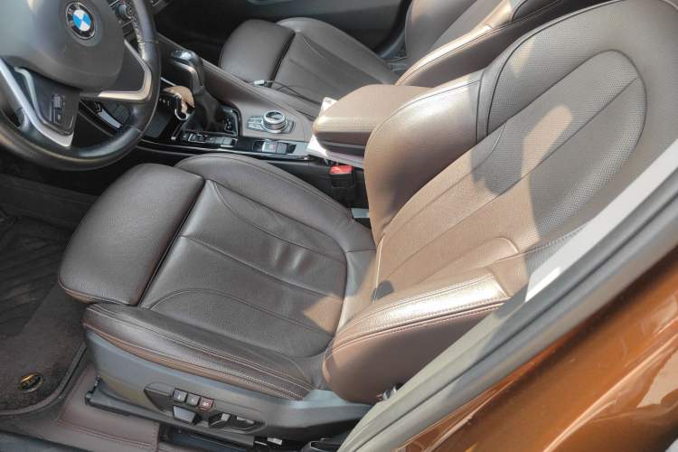 Used BMW X1 2016 sDrive20Li Luxury Model
