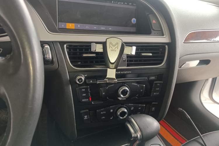 Used Audi A4L 2013 35 TFSI Automatic Comfort Model
