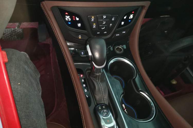 Used Buick Envision 2020 28T Four-Wheel Drive Luxury Version