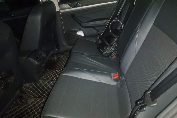 Used Volkswagen Lavida 2019 1.5L Automatic Comfort Edition China VI Standard Left Rear Seat