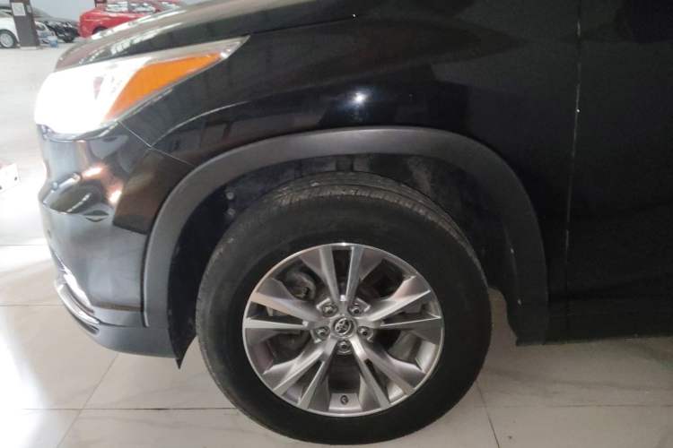 Used Toyota Highlander 2015 2.0T Two-Wheel Drive Elite Edition 5 Seats
