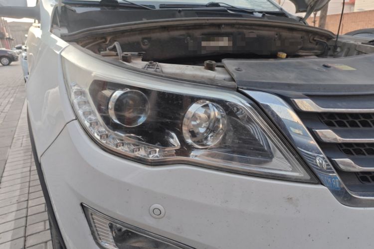 Used Baojun 560 2016 1.8L Manual Luxury Edition
