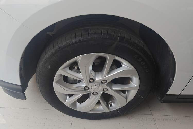 Used Buick Velite 6 2023 430km Range Commuter Version
