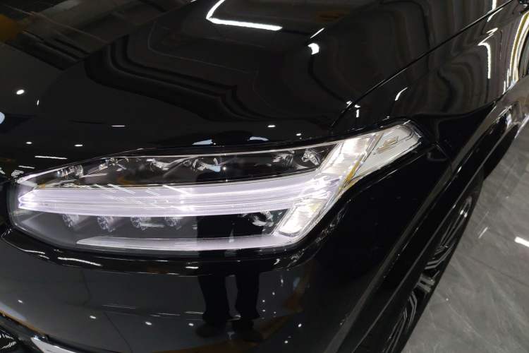 Used Volvo XC90 2024 B5 SmartDrive Luxury Edition 5 Seats