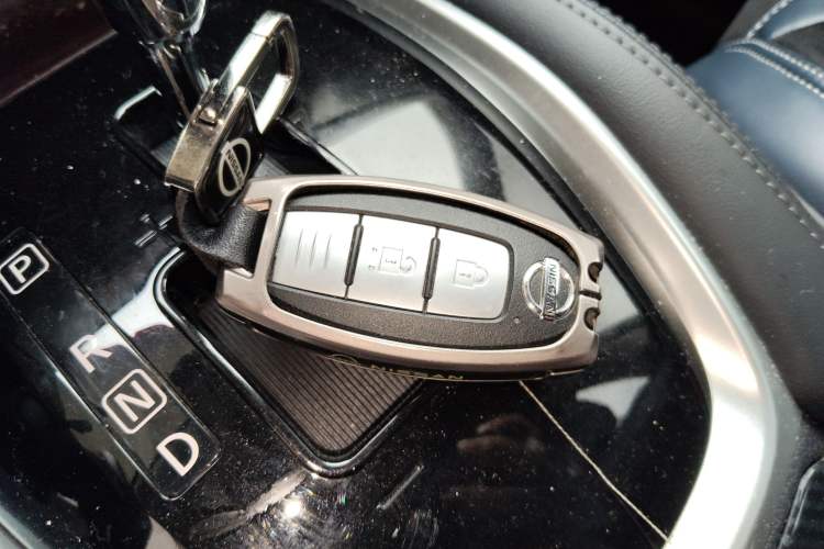 Used Nissan X-Trail 2022 Revised Version 2.0L Two-Wheel Drive Smart Connect Premium Edition