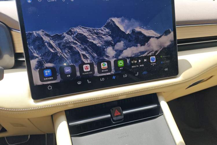 Used Hima AITO M7 2024 1.5T Intelligent Drive Rear-Drive Ultra Version 5 Seats
