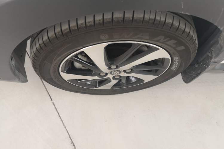 Used Toyota YARiS L Zhi Xuan 2020 X-Trail X 1.5L CVT Leading Edition
