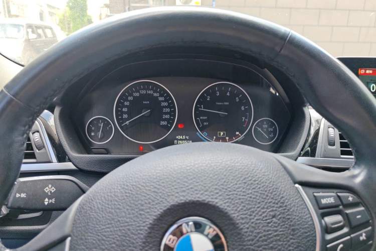 Used BMW 3 Series 2018 320Li Fashion Model
