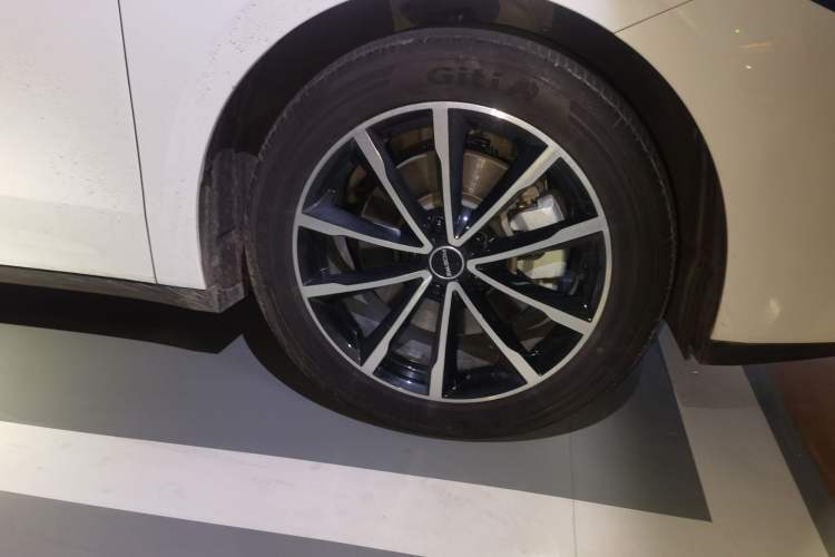 Used Roewe D7 2025 DMH 125km World Champion Edition