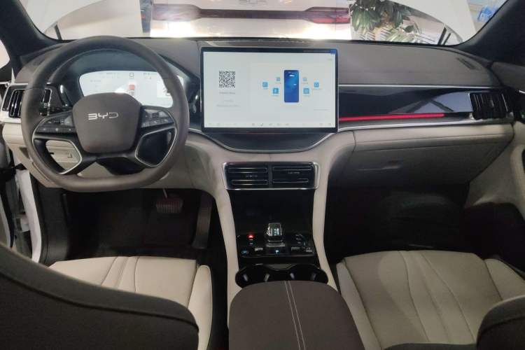 Used BYD Song PLUS New Energy 2025 EV Intelligent Driving Version 520km Premium Model
