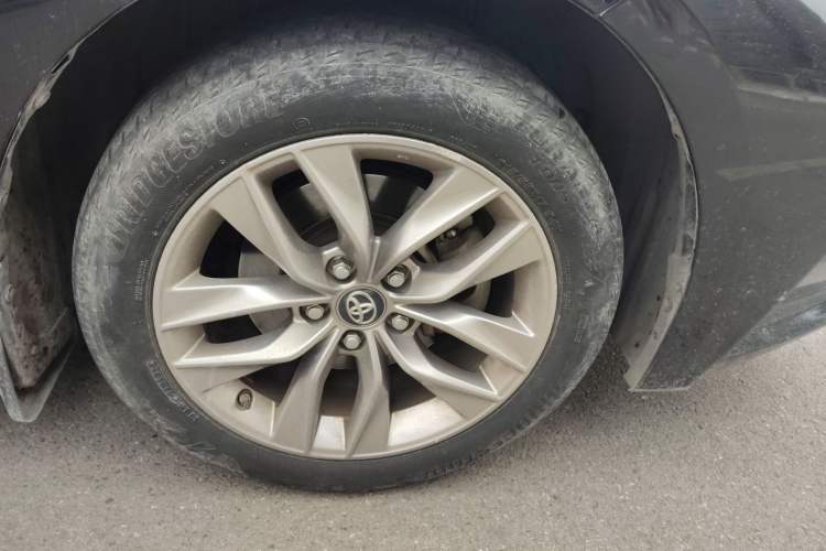 Used Toyota Avalon 2019 2.0L Ambition Edition China VI