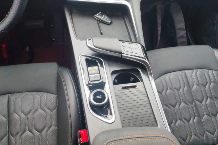 Used Changan UNI-T 2022 1.5T Prestige Version