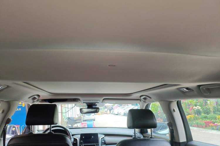 Used Honda Avancier 2017 240TURBO Two-Wheel Drive Premium Edition
