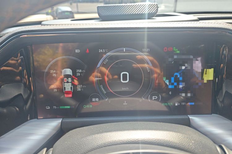 Used GAC Trumpchi ES9 2024 PHEV with 143 km Max Instrument Cluster