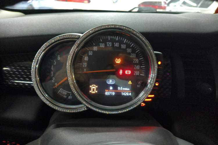 Used MINI MINI 2015 2.0T COOPER S Five-Door Edition