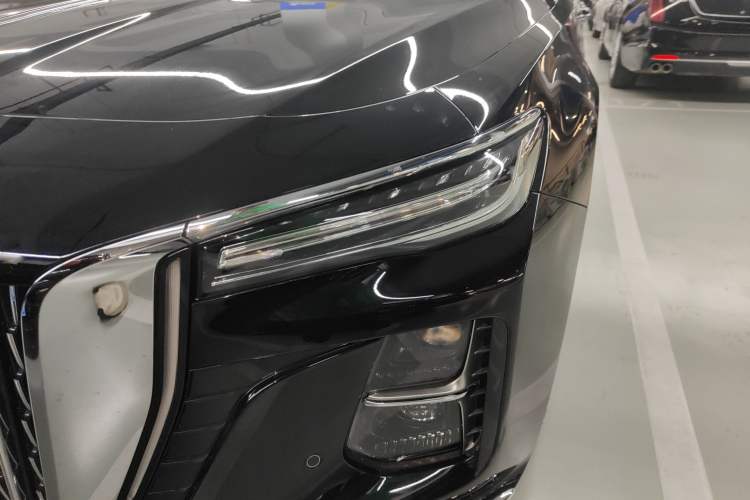 Used Hongqi H5 2024 2.0T Automatic Smart Connect Flagship Edition
