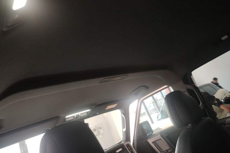 Used iCAR V23 2025 401 Two-Wheel Drive Advanced Edition Headliner