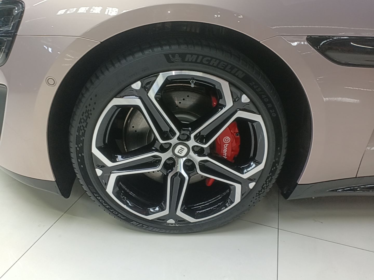 Xiaomi Auto SU7 2026 Model Max — снимка 10