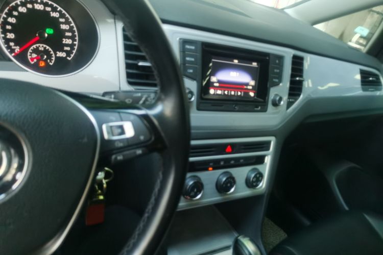 Used Volkswagen Golf Sportsvan 2016 230TSI Automatic Trend Edition