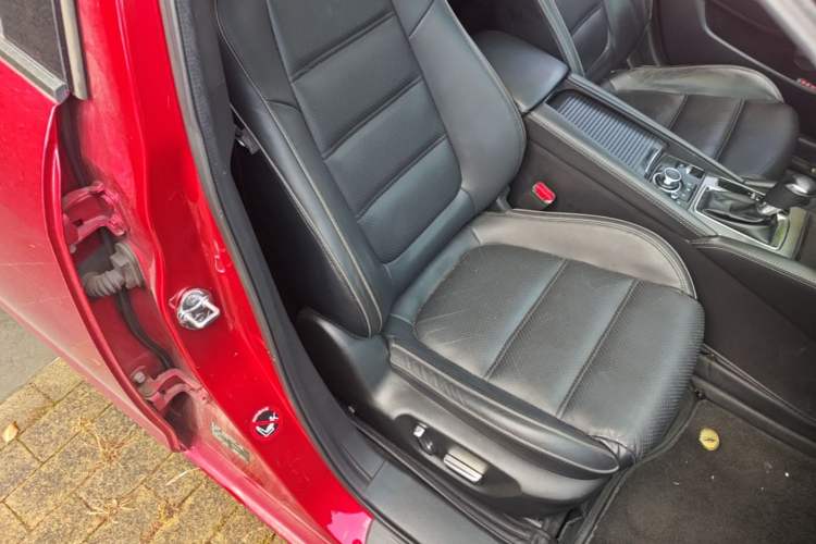 Used Mazda Atenza 2018 2.5L Blue Sky Prestige Edition China VI compliant

