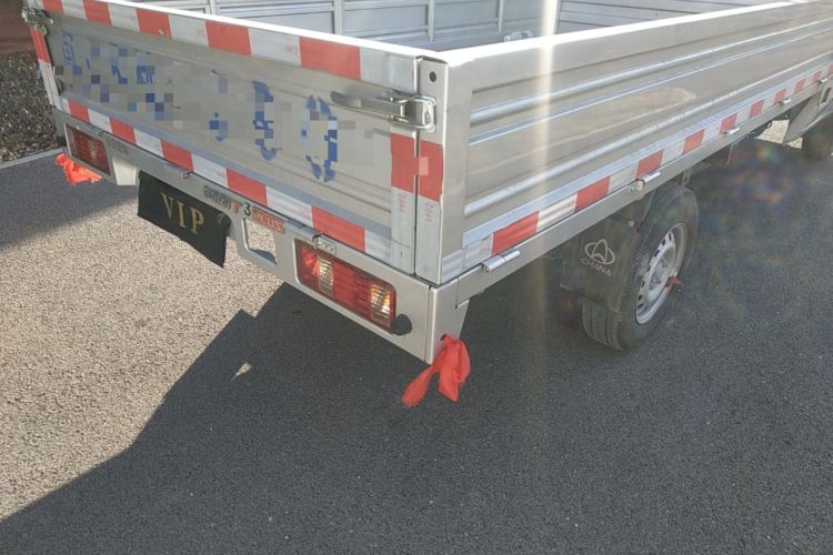 Used Kuayue Xinbao T3 2025 Youth Edition Yu'an 1.6L Single-Row 3050-Inch Independent Cargo Bed
