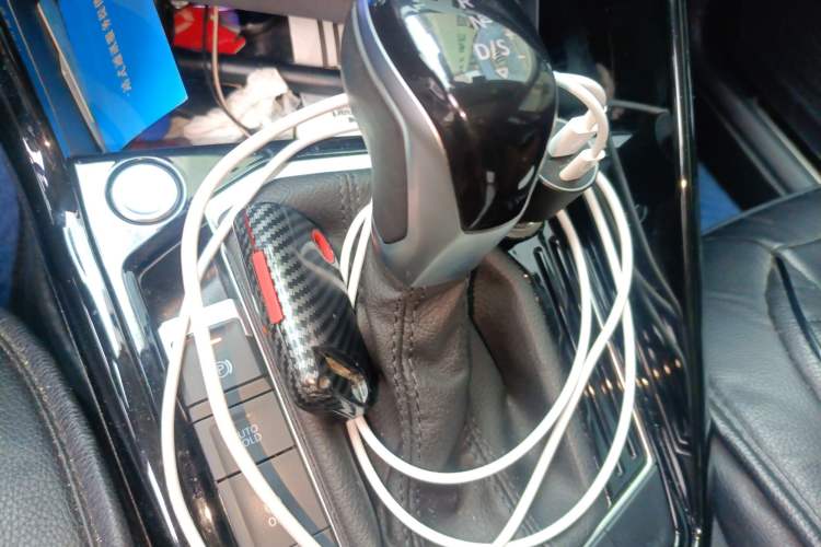 Used Volkswagen Tayron 2020 330TSI Two-Wheel Drive Luxury Smart Connectivity Version