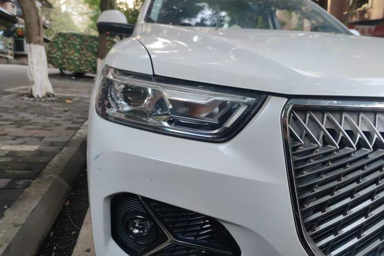 Used Haval H6 2021 1.5 GDIT Automatic Champion Edition Right Front Headlight