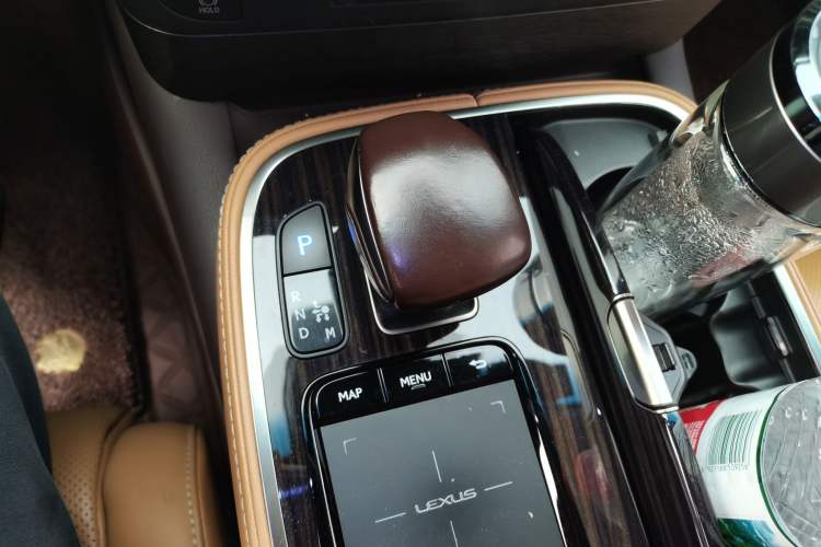 Used Lexus LS 2020 500h Excellence Edition China VI standard