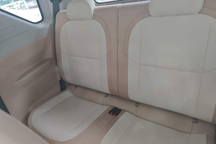 Used Geely Galaxy Panda 2023 Panda Mini 200km Endurance Bear