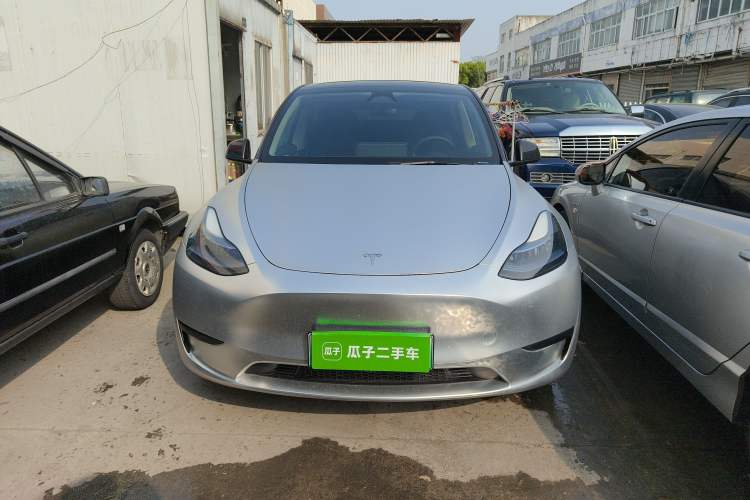 Used Tesla Model Y 2024 Rear-Wheel-Drive Version Front