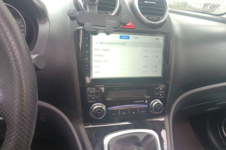 Used Haval H6 2015 Upgraded Model 1.5T Manual Two-Wheel Drive Elite Version