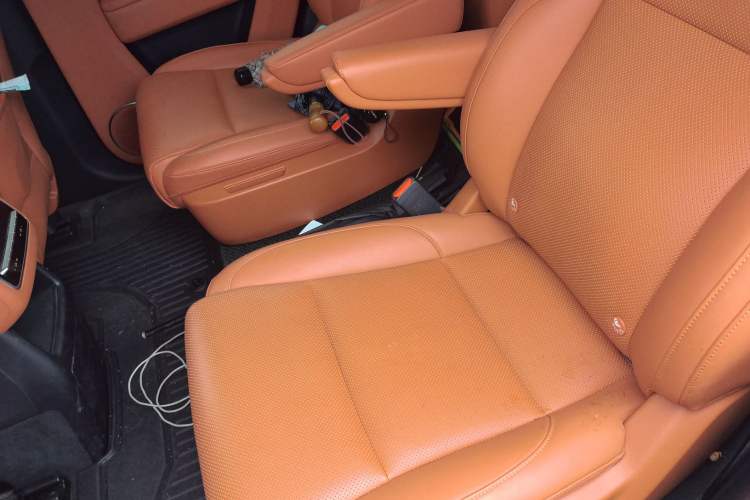 Used Li Auto L8 2023 Pro Model
