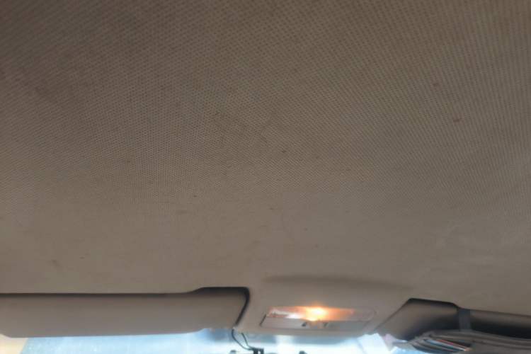 Used Volkswagen Polo 2011 Jingqu 1.4L Manual Shishang Edition Headliner