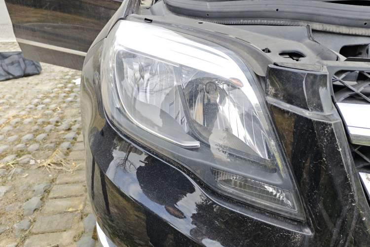 Used Mercedes-Benz GLK-Class 2013 GLK 300 4MATIC Dynamic Sunroof Model
