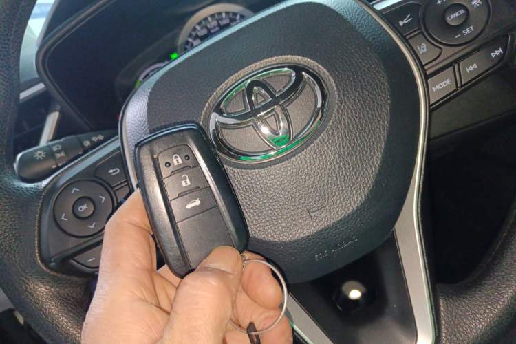 Used Toyota Levin 2021 Dual-Motor 1.8H E-CVT Sport Edition Vehicle Key