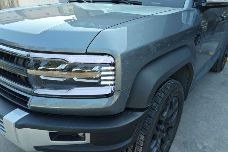 Used Formula Leopard Leopard 5 2024 Cloud Ride Luxury Edition