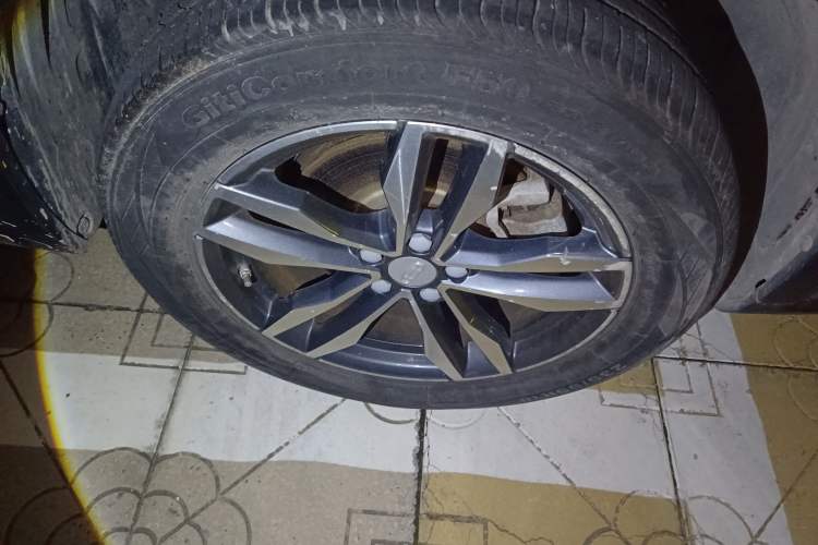 Used Geely Auto Monjaro New Energy 2019 400T YAOXINGER Pure Electric Range 56 km