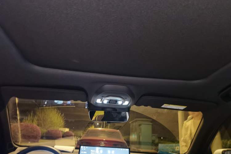 Used Geely Auto Preface 2025 Dongfang Yao 1.5TD Kunlun Edition Headliner