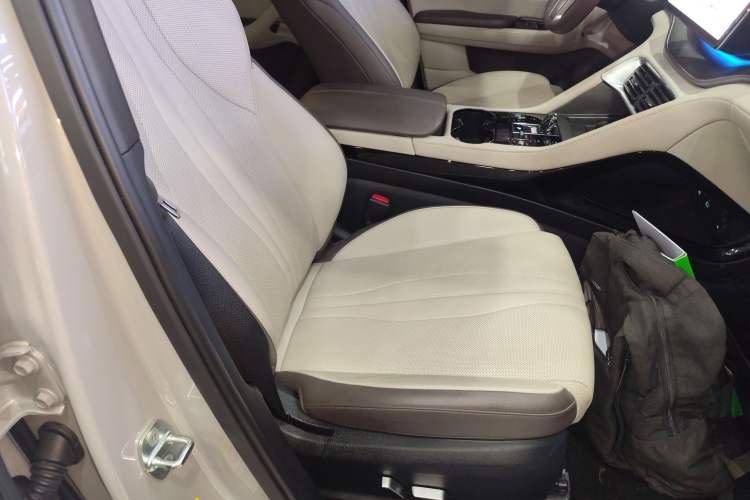 Used BYD Song PLUS New Energy 2025 DM-i 112KM Prestige Model