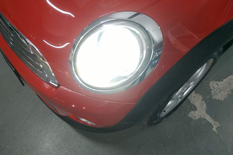 Used MINI MINI 2011 1.6L COOPER Fun