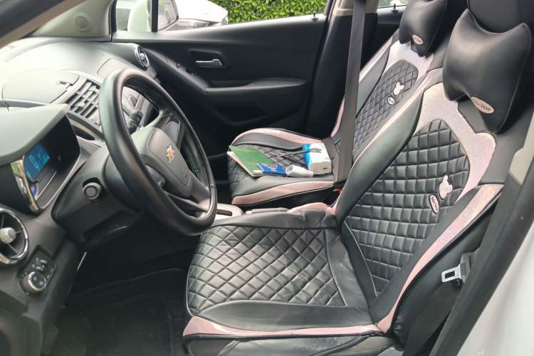 Used Chevrolet Trax 2016 1.4T Automatic Two-Wheel Drive Comfort Version with Sunroof Left Front Seat