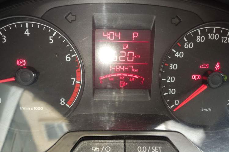 Used Volkswagen Santana 2013 1.6L Automatic Comfort Edition Odometer Close Up