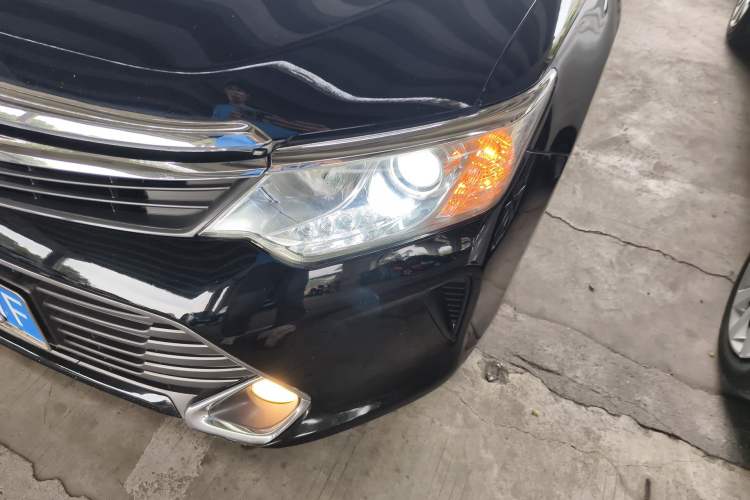 Used Toyota Camry 2015 2.0G Premier Edition Left Front Headlight