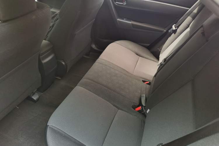 Used Toyota Levin 2017 Revised 185T CVT Elite Edition China V Standard Left Rear Seat