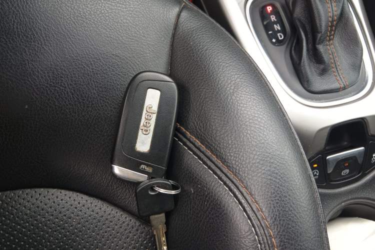 Used Jeep Compass 2017 200T Automatic Family Edition