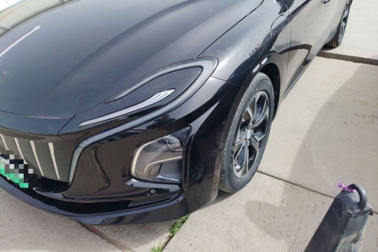 Used Hongqi E-QM5 2021 Charging Version Flagship Edition
