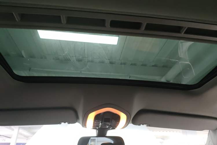 Used Porsche Panamera 2010 Panamera 4 3.6L Headliner