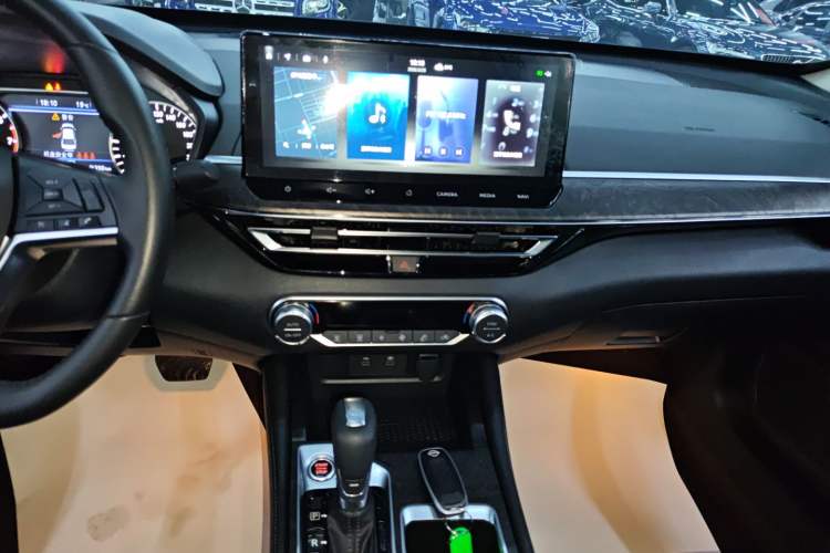 Used Nissan Teana 2022 2.0L XL-TLS Enjoyment Edition Audio And AC Panel