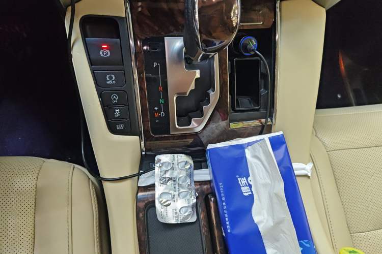 Used Toyota Alphard 2018 Revised Version 3.5L Luxury Edition